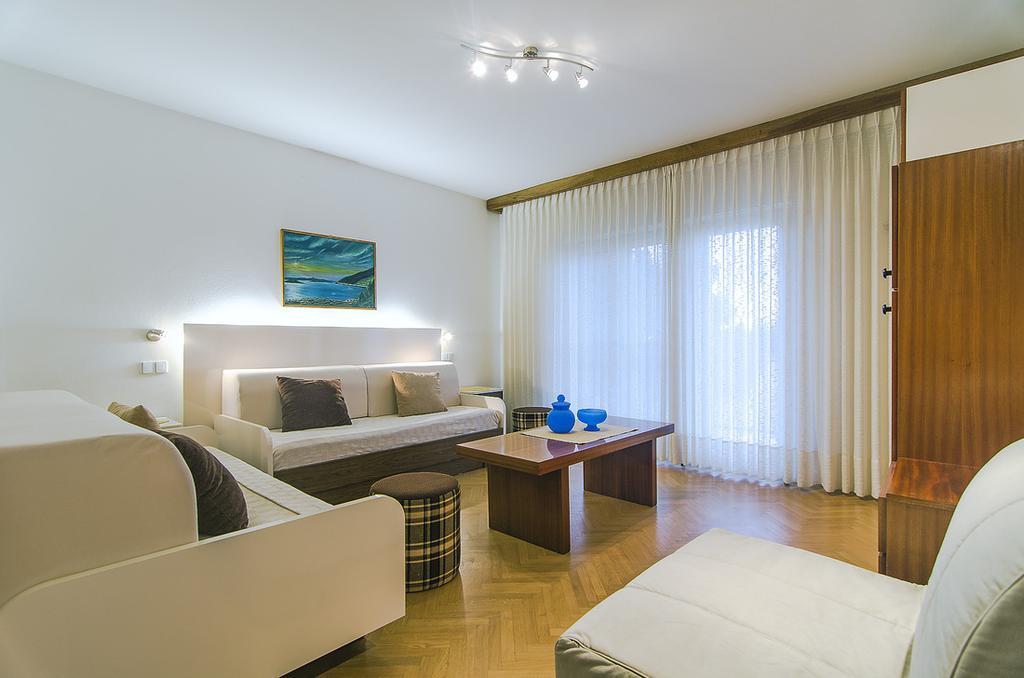Apartments Lada 1217 Premantura Eksteriør billede